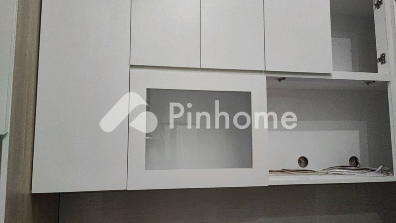 dijual rumah di blk  m 05   m 06 - 1