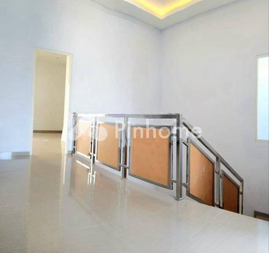 dijual rumah 1 lantai 5kt 160m2 di mulyorejo - 6