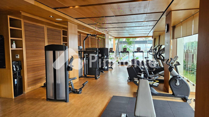 disewakan apartemen 3br 91m2 di permata hijau suites - 11