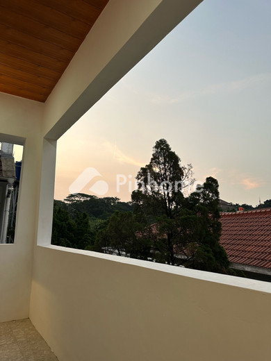 dijual rumah di kampung bali - 6
