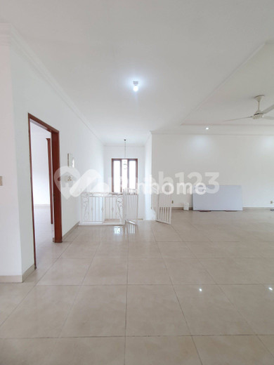 dijual rumah 2 lantai 5kt 1420m2 di kemang selatan - 11