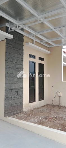 dijual rumah 1 lantai 2kt 70m2 di buahbatu  margacinta - 2