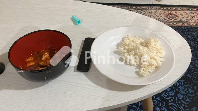 dijual rumah di sukajadi