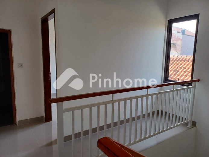 dijual rumah 2 lantai 3kt 94m2 di jl talas iii  gg labu 3  d cluster permata talas no 9d  pondok cabe ilir  kec pamulang  kota tangsel - 10