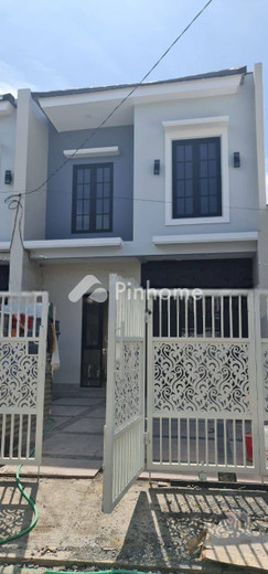dijual rumah 1 lantai 3kt 100m2 di soko - 1