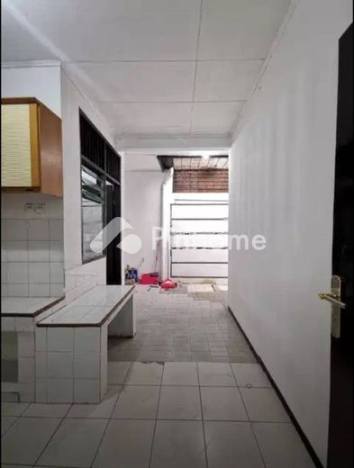 disewakan rumah  di tangerang - 11