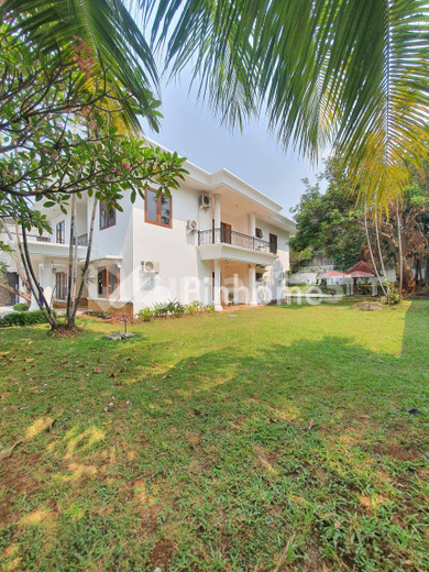 dijual rumah 2 lantai 5kt 1420m2 di kemang selatan - 12