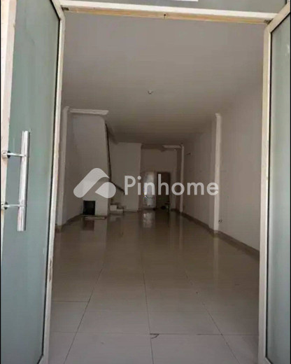 dijual ruko 4 lantai 238m2 di cengkareng - 2