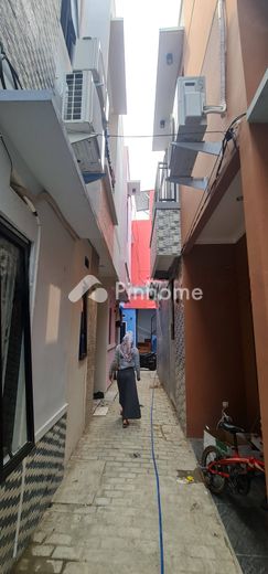 dijual rumah 2 lantai 2kt 19m2 di jl kayu manis viii - 3