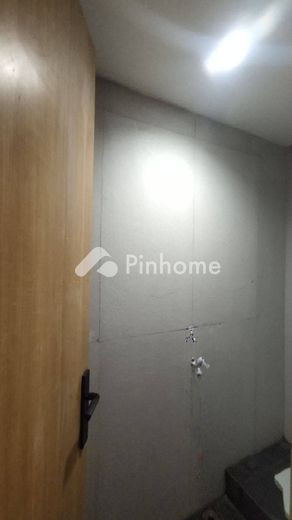 dijual rumah 2 lantai 2kt 65m2 di cisauk - 12