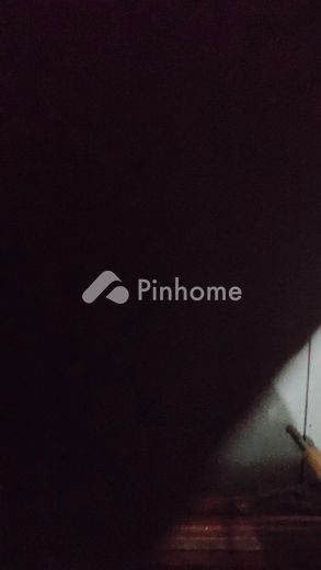dijual rumah 1 lantai 1kt 50m2 di kampung melayu