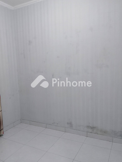 disewakan rumah 2kt 72m2 di cihanjuang - 10