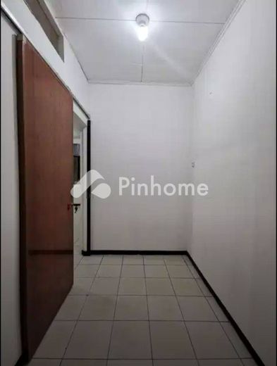 disewakan rumah  di tangerang - 3