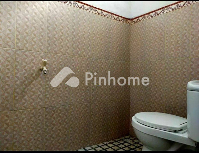 dijual rumah 1 lantai 2kt 50m2 di jl  raya citayam 5menit ke stasiun - 10