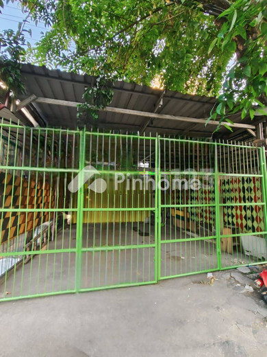 dijual ruko 1 lantai 175m2 di tambaksari - 1