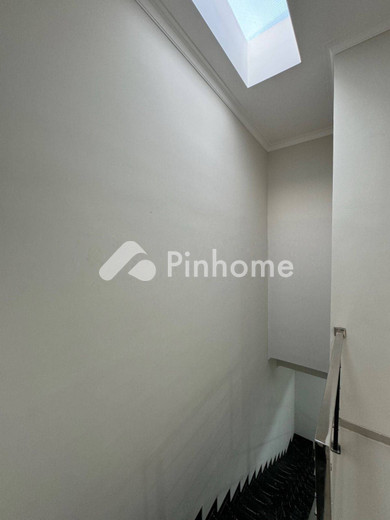 dijual rumah 1 lantai 4kt 94m2 di kenjeran - 5
