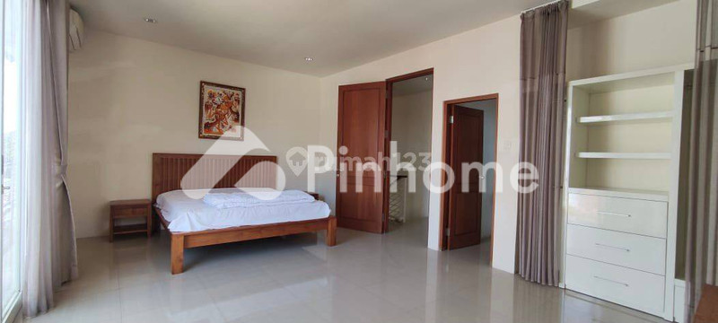disewakan rumah 2 lantai 3kt 160m2 di sesetan - 5