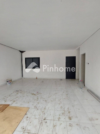 dijual gudang 502m2 di gunung sindur - 7