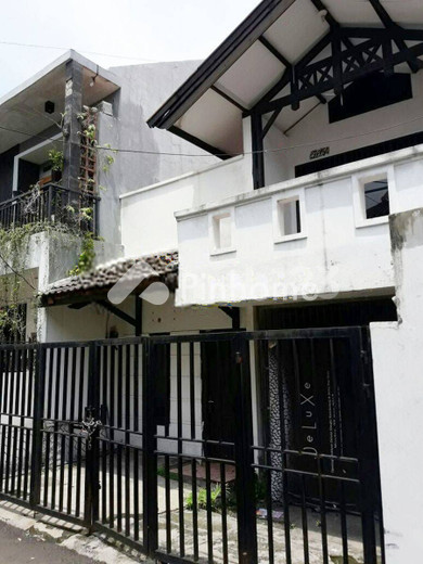 dijual rumah 1 lantai 3kt 104m2 di tebet