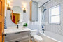 Dijual Apartemen 4BR 1900m² di Ciracas - Thumbnail 2